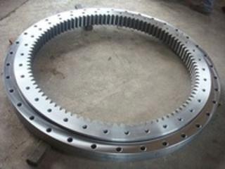 Komatsu PC20-7, Standard Slew Bearing Assembly